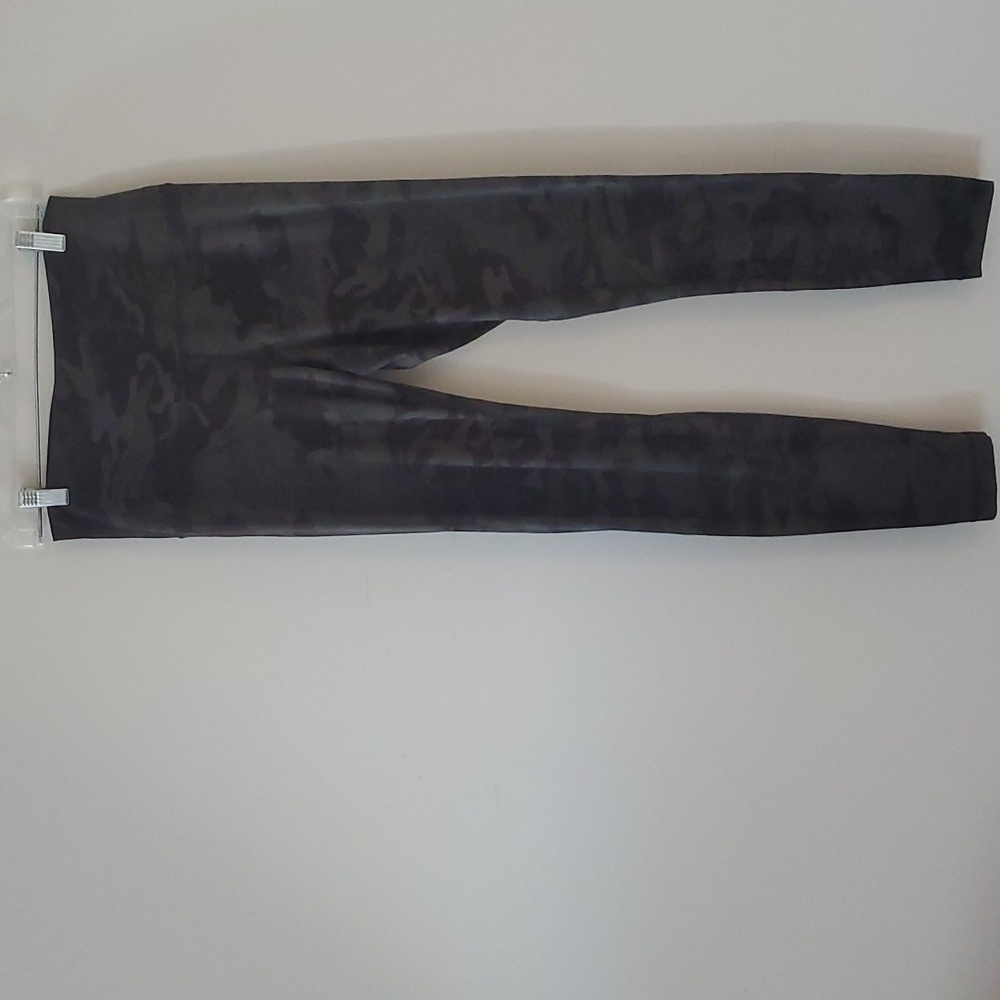 SOLD Sz 8 Lulu Align Leggings Full Length 28" Incognito Camo Multi Gator Green. - Picture 6 of 10